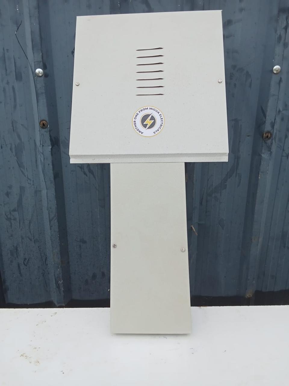 Powder Coated Looping Boxes